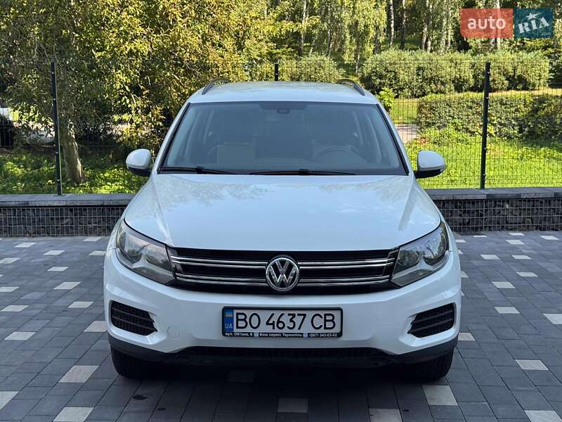 Внедорожник / Кроссовер Volkswagen Tiguan 2016 в Тернополе