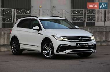 Внедорожник / Кроссовер Volkswagen Tiguan 2021 в Киеве