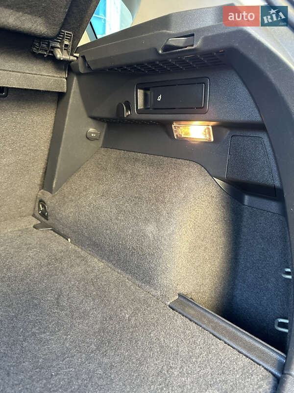 Внедорожник / Кроссовер Volkswagen Tiguan 2018 в Киеве