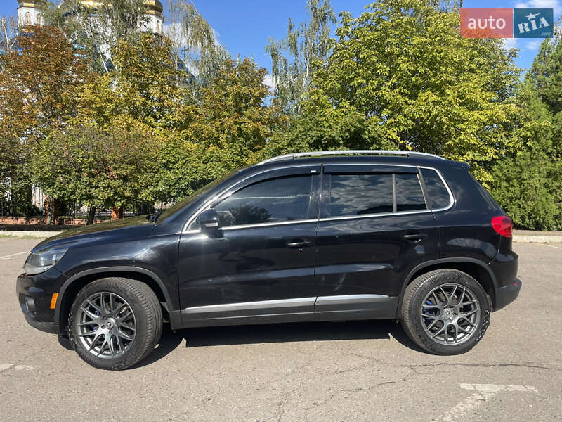Позашляховик / Кросовер Volkswagen Tiguan 2013 в Кривому Розі