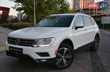 Позашляховик / Кросовер Volkswagen Tiguan 2019 в Києві