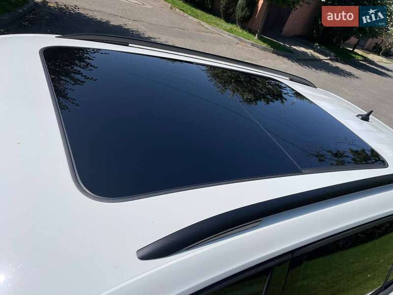 Внедорожник / Кроссовер Volkswagen Tiguan 2022 в Днепре