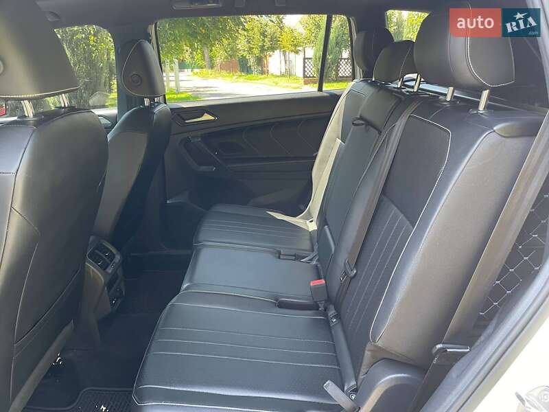 Внедорожник / Кроссовер Volkswagen Tiguan 2022 в Днепре