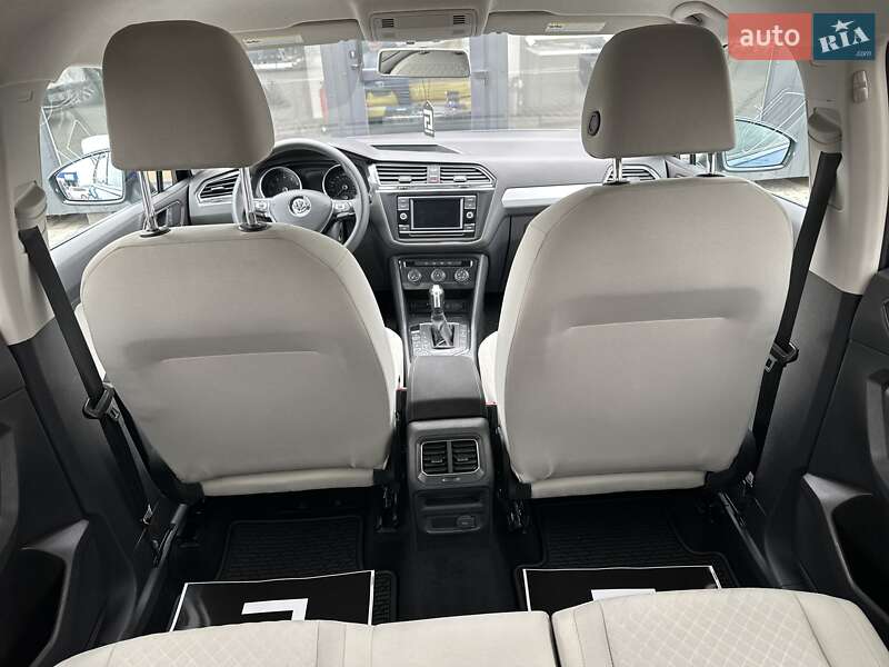 Внедорожник / Кроссовер Volkswagen Tiguan 2018 в Черновцах