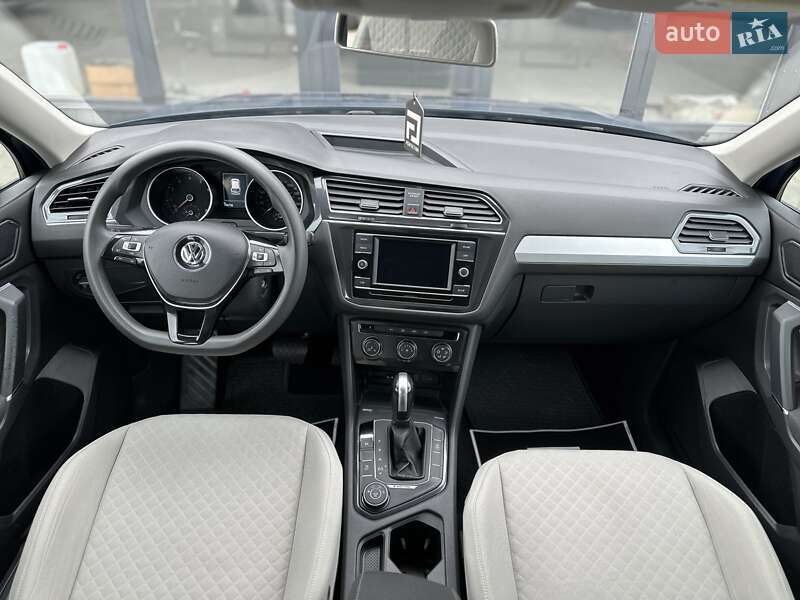 Внедорожник / Кроссовер Volkswagen Tiguan 2018 в Черновцах