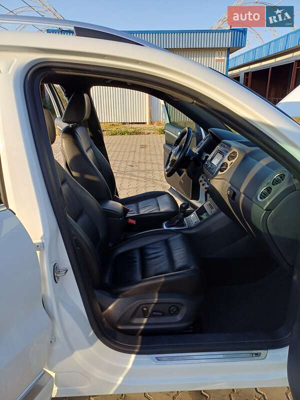 Внедорожник / Кроссовер Volkswagen Tiguan 2013 в Луцке фото 8 Внедорожник / Кроссовер Volkswagen Tiguan 2013 в Луцке