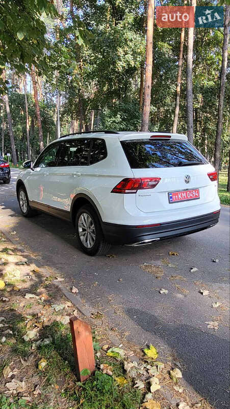 Внедорожник / Кроссовер Volkswagen Tiguan 2018 в Киеве