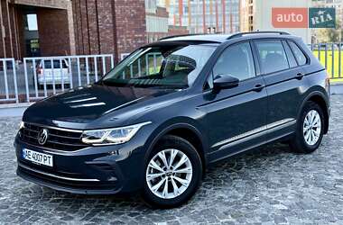 Позашляховик / Кросовер Volkswagen Tiguan 2021 в Дніпрі