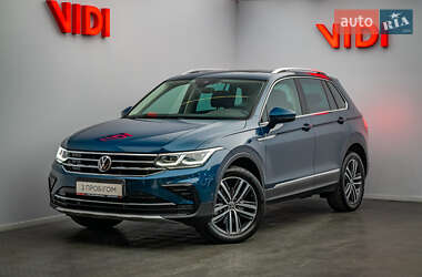 Внедорожник / Кроссовер Volkswagen Tiguan 2022 в Киеве