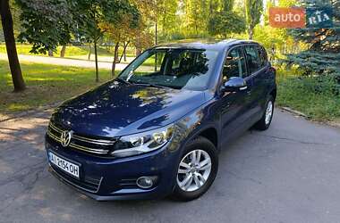 Внедорожник / Кроссовер Volkswagen Tiguan 2014 в Киеве