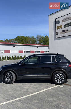 Позашляховик / Кросовер Volkswagen Tiguan 2019 в Луцьку