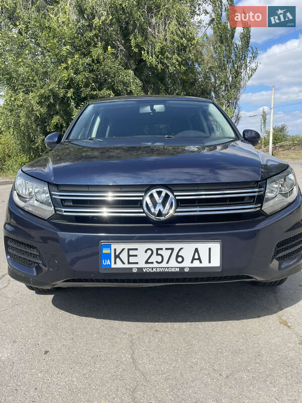 Внедорожник / Кроссовер Volkswagen Tiguan 2013 в Кривом Роге
