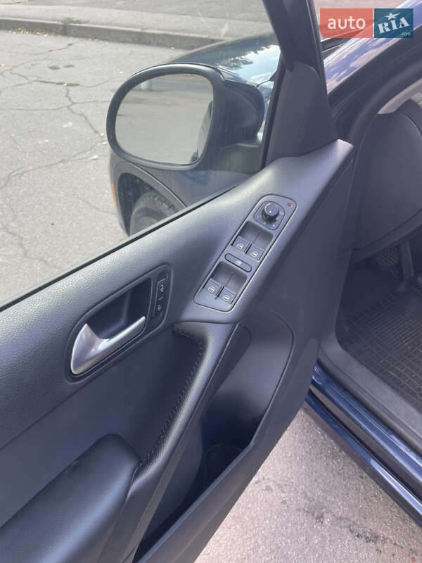 Внедорожник / Кроссовер Volkswagen Tiguan 2013 в Кривом Роге