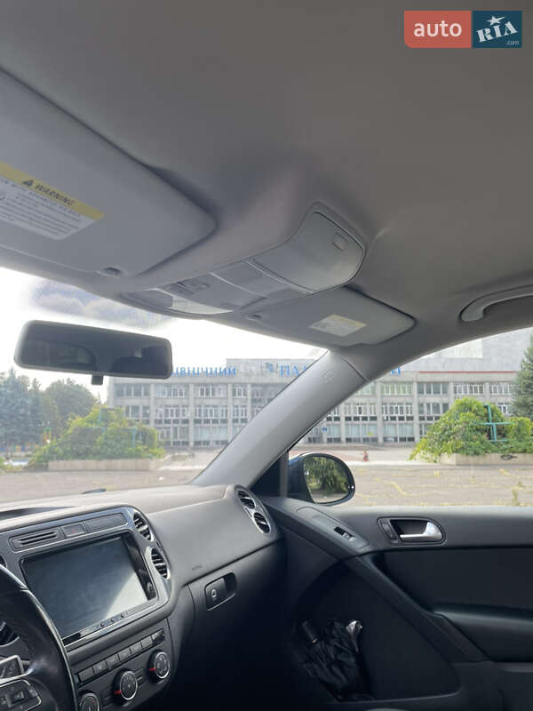 Внедорожник / Кроссовер Volkswagen Tiguan 2013 в Кривом Роге