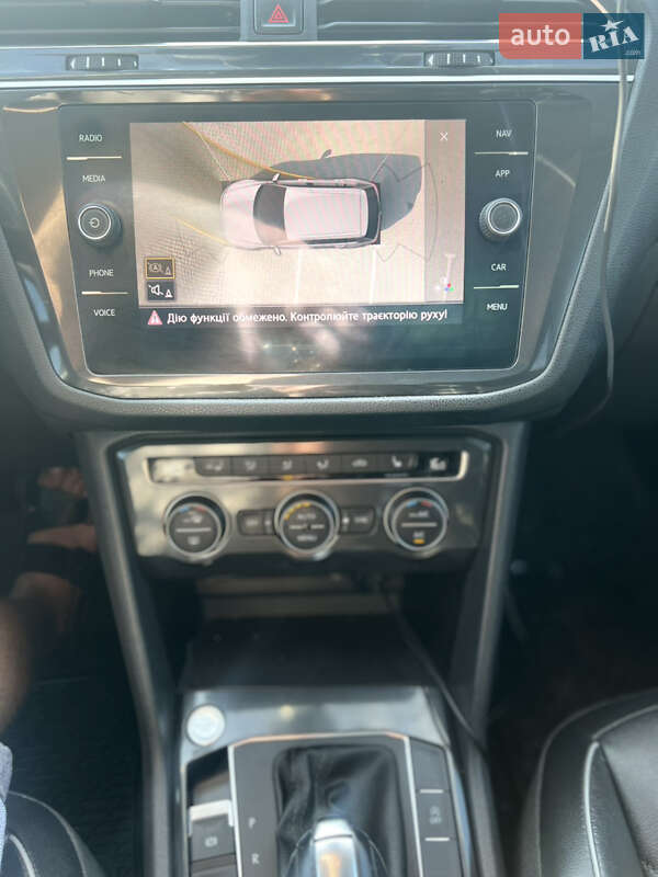 Внедорожник / Кроссовер Volkswagen Tiguan 2018 в Львове