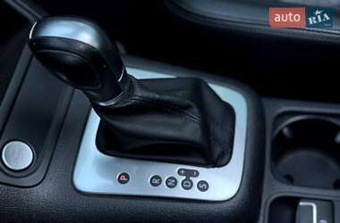 Внедорожник / Кроссовер Volkswagen Tiguan 2016 в 
