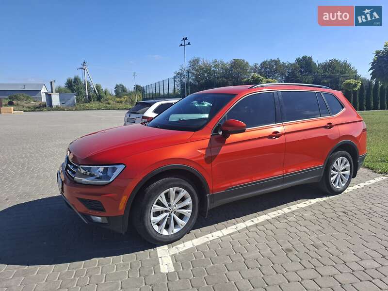 Внедорожник / Кроссовер Volkswagen Tiguan 2018 в Шепетовке