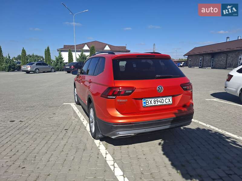 Внедорожник / Кроссовер Volkswagen Tiguan 2018 в Шепетовке