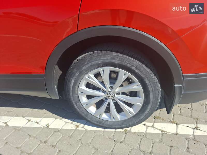 Внедорожник / Кроссовер Volkswagen Tiguan 2018 в Шепетовке