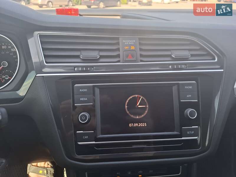 Внедорожник / Кроссовер Volkswagen Tiguan 2018 в Шепетовке