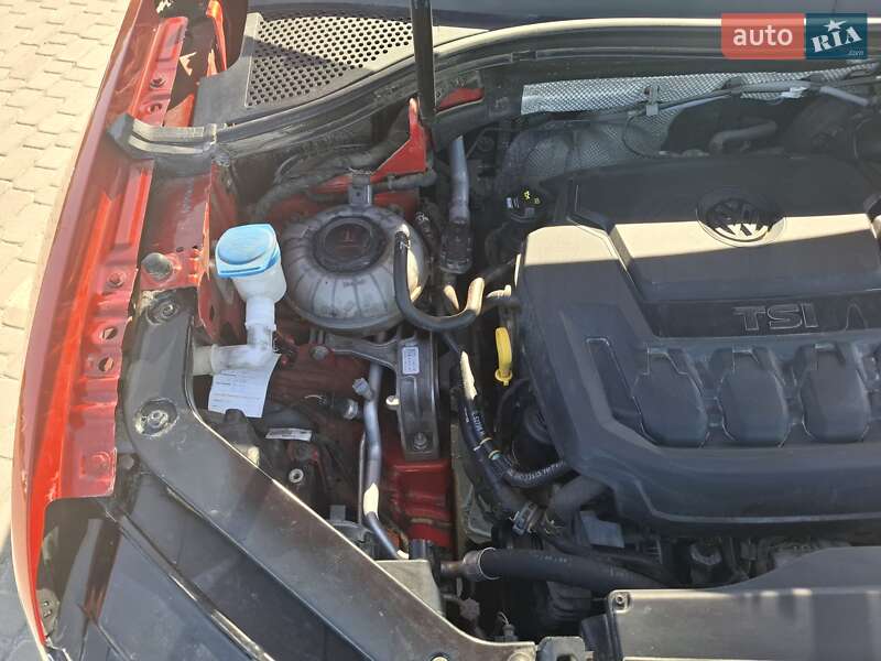 Внедорожник / Кроссовер Volkswagen Tiguan 2018 в Шепетовке