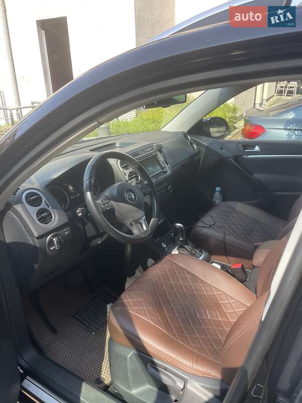 Внедорожник / Кроссовер Volkswagen Tiguan 2015 в Киеве