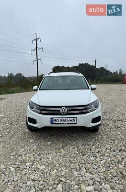 Внедорожник / Кроссовер Volkswagen Tiguan 2016 в Тернополе