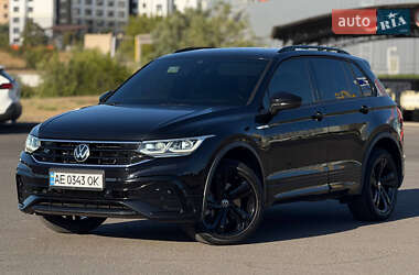 Внедорожник / Кроссовер Volkswagen Tiguan 2021 в Кривом Роге