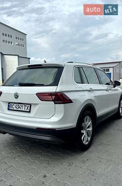 Внедорожник / Кроссовер Volkswagen Tiguan 2019 в Львове