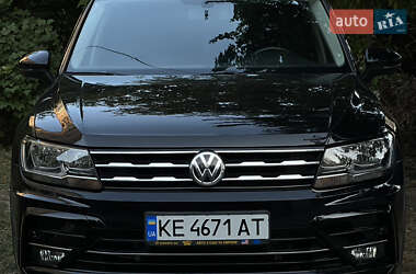 Внедорожник / Кроссовер Volkswagen Tiguan 2019 в Днепре