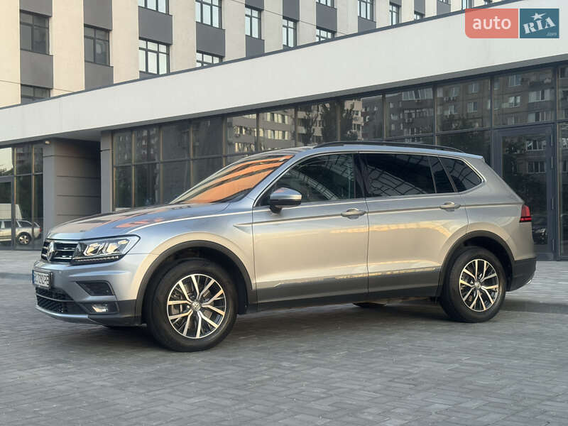 Внедорожник / Кроссовер Volkswagen Tiguan 2019 в Днепре фото 34 Внедорожник / Кроссовер Volkswagen Tiguan 2019 в Днепре
