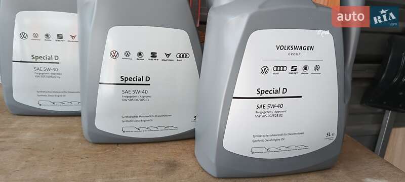 Внедорожник / Кроссовер Volkswagen Tiguan 2015 в Запорожье