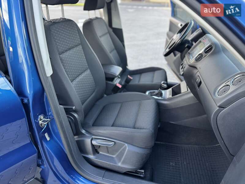Внедорожник / Кроссовер Volkswagen Tiguan 2009 в Одессе фото 20 Внедорожник / Кроссовер Volkswagen Tiguan 2009 в Одессе