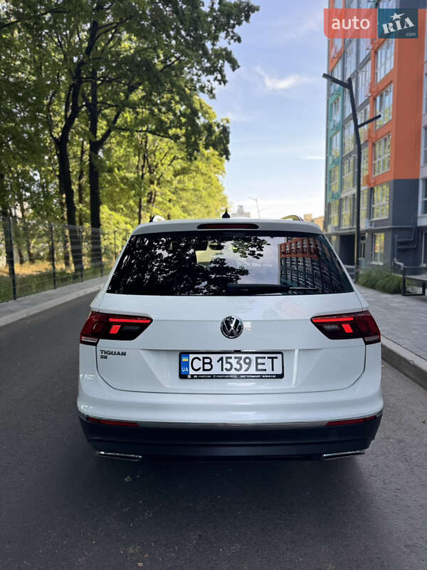 Позашляховик / Кросовер Volkswagen Tiguan 2020 в Чернігові