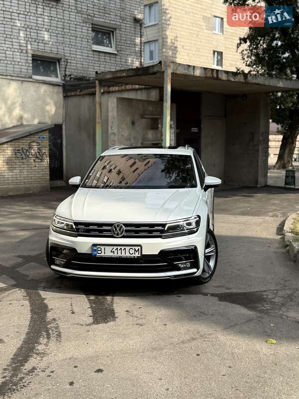 Внедорожник / Кроссовер Volkswagen Tiguan 2018 в Горишних Плавнях