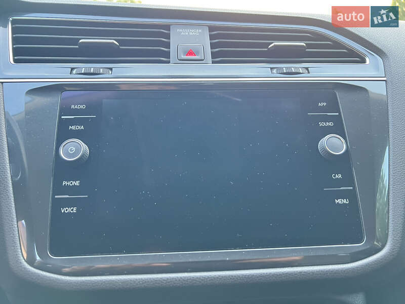 Позашляховик / Кросовер Volkswagen Tiguan 2017 в Києві