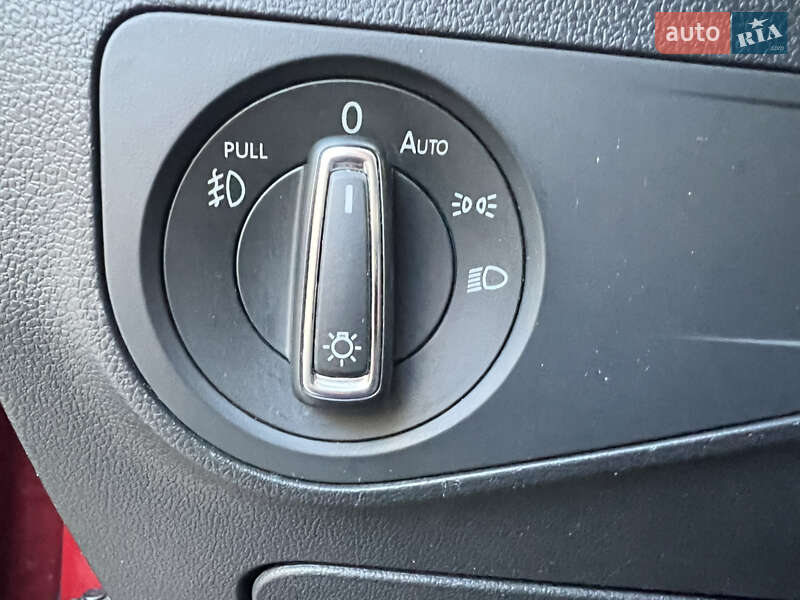 Позашляховик / Кросовер Volkswagen Tiguan 2017 в Києві