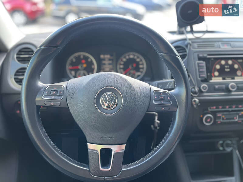 Внедорожник / Кроссовер Volkswagen Tiguan 2012 в Киеве