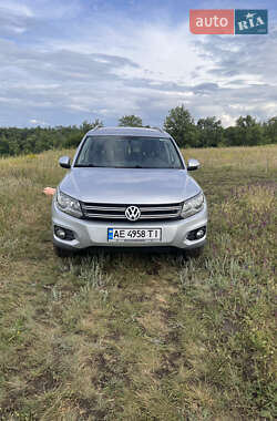Внедорожник / Кроссовер Volkswagen Tiguan 2012 в Днепре