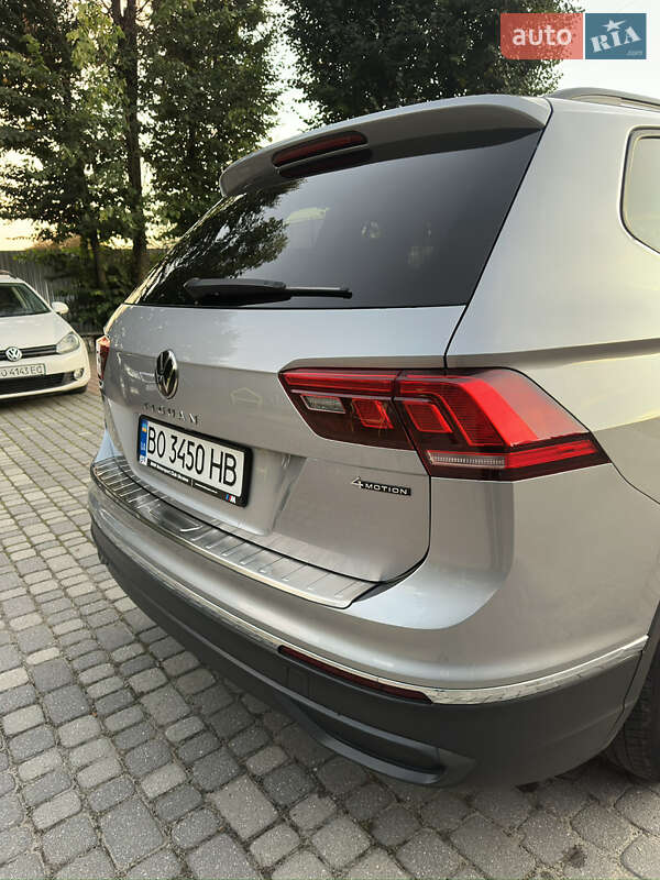 Внедорожник / Кроссовер Volkswagen Tiguan 2023 в Тернополе