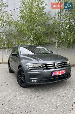 Позашляховик / Кросовер Volkswagen Tiguan 2020 в Мукачевому