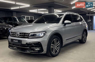 Позашляховик / Кросовер Volkswagen Tiguan 2019 в Харкові