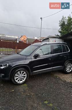 Внедорожник / Кроссовер Volkswagen Tiguan 2012 в Хмельницком