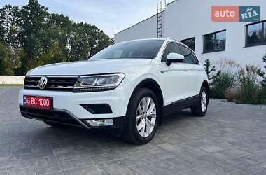Позашляховик / Кросовер Volkswagen Tiguan 2016 в Луцьку