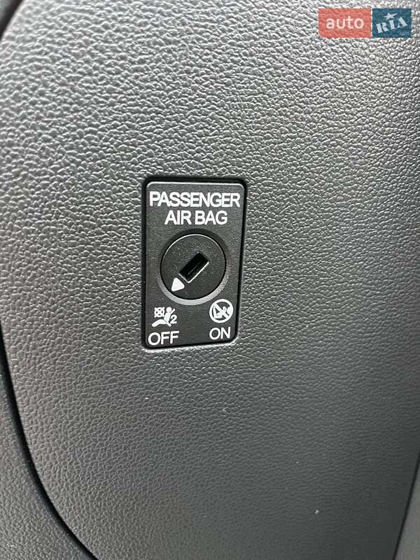 Позашляховик / Кросовер Volkswagen Tiguan 2016 в Луцьку