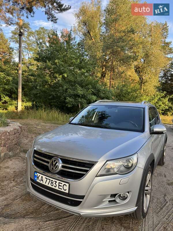 Внедорожник / Кроссовер Volkswagen Tiguan 2007 в Киеве