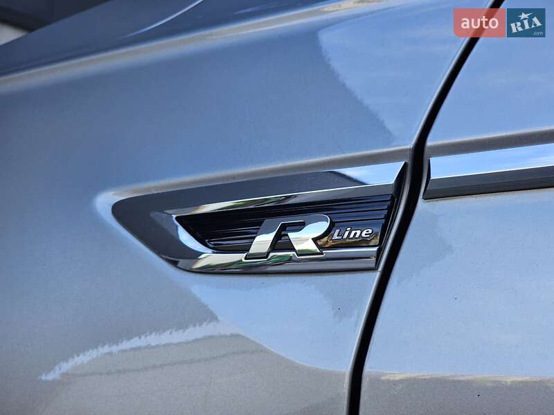 Внедорожник / Кроссовер Volkswagen Tiguan 2020 в Киеве