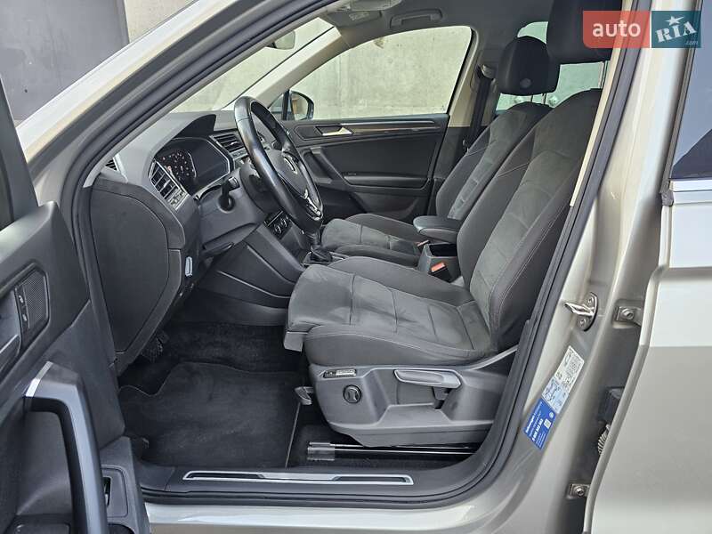 Внедорожник / Кроссовер Volkswagen Tiguan 2020 в Киеве