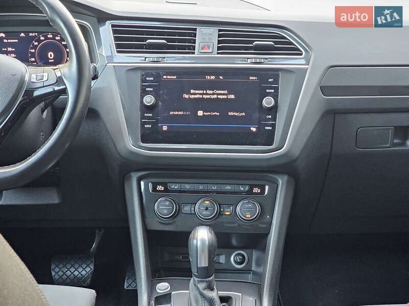 Внедорожник / Кроссовер Volkswagen Tiguan 2020 в Киеве