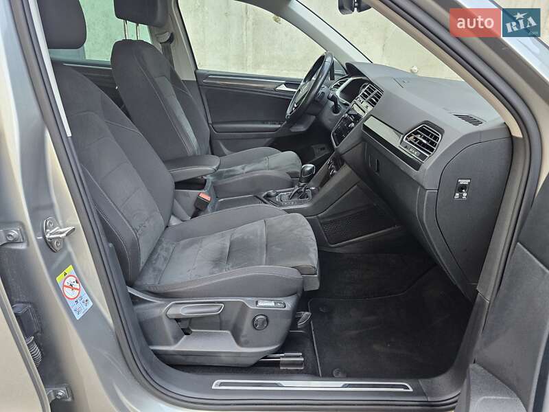 Внедорожник / Кроссовер Volkswagen Tiguan 2020 в Киеве